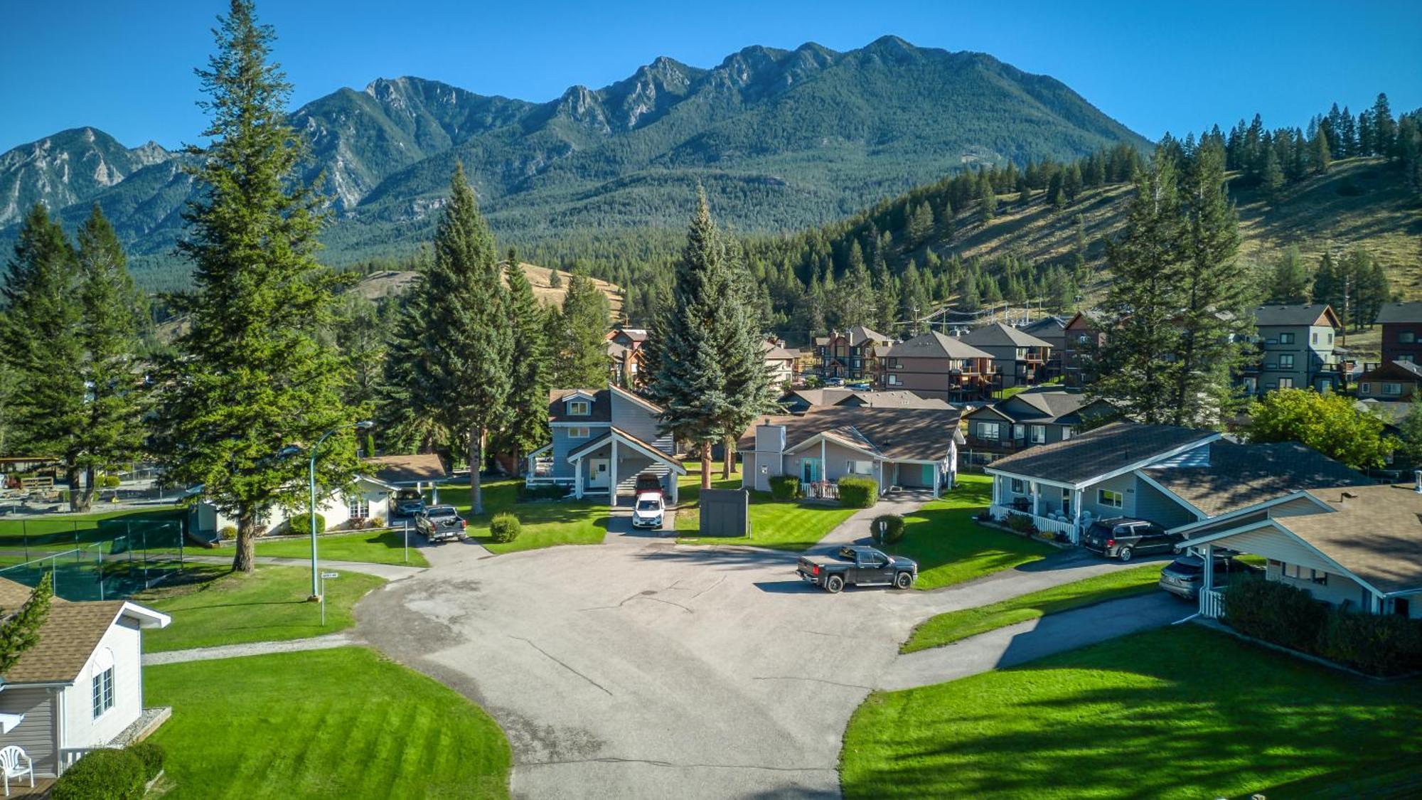 Ridgeview Resort レイディアム・ホット・スプリングス エクステリア 写真